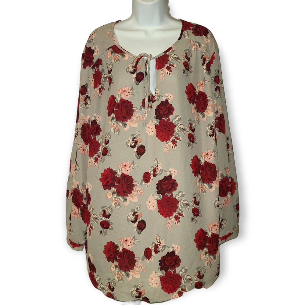 Lucy & Laurel Floral Blouse with Key Hole Neckline